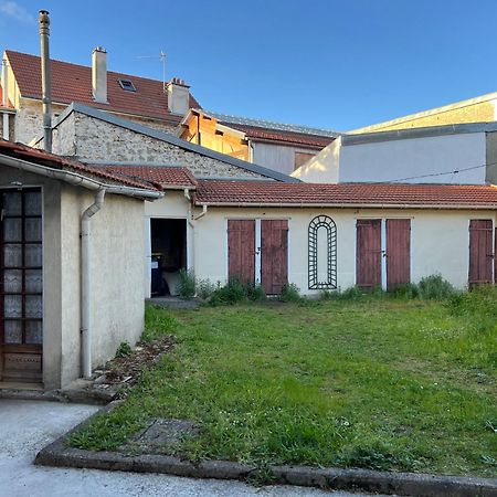 Charme Et Confort : T2 Lumineux Saint-Maur-des-Fossés Екстериор снимка